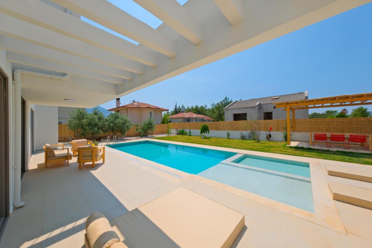 Villa Neo With 2 Private Pools, Bbq, Jacuzzi And Sauna Fethiye Exterior foto