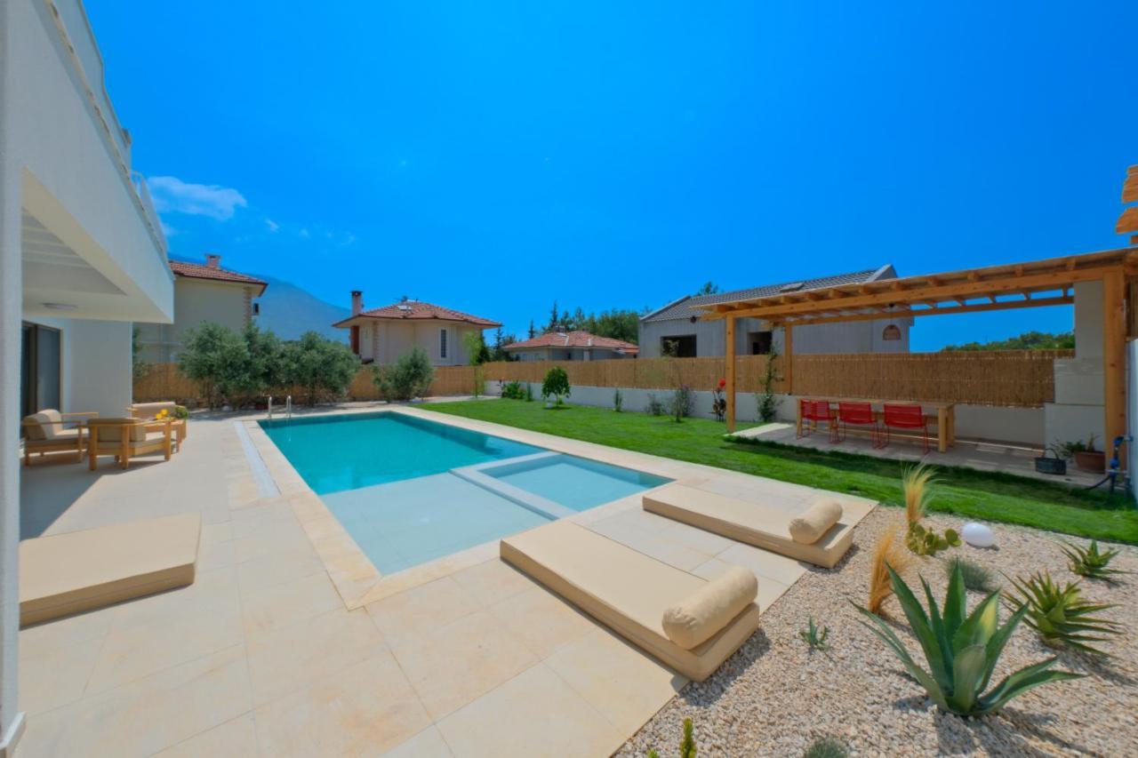 Villa Neo With 2 Private Pools, Bbq, Jacuzzi And Sauna Fethiye Exterior foto